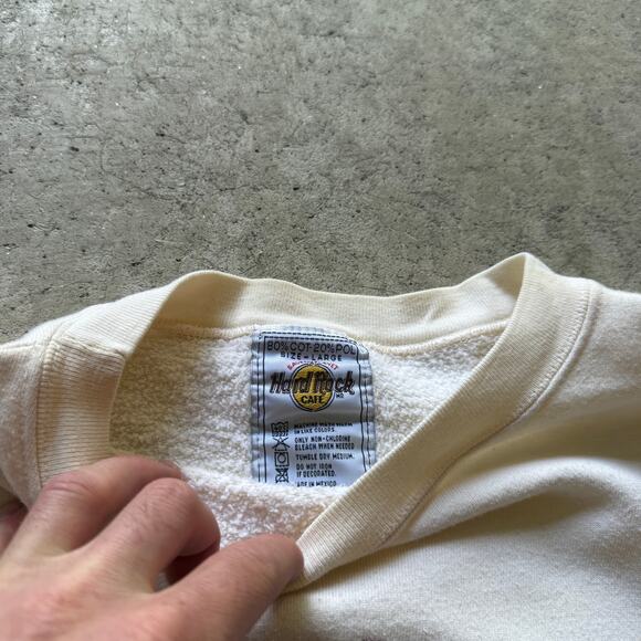 Vintage 90's University of Hard Rock Puerto Vallarta White Crewneck Sweatshirt L - Picture 5 of 6